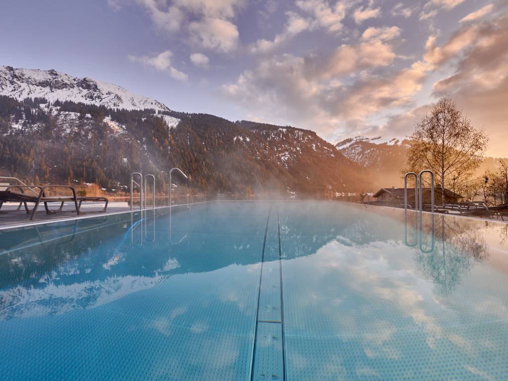 Außenpool vom 4 Sterne Hotel haldensee